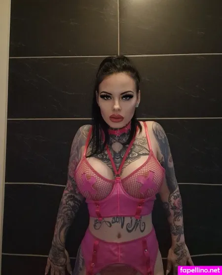 Sabine Rouge OnlyFans Thumbnail #SwBSY9WCMs