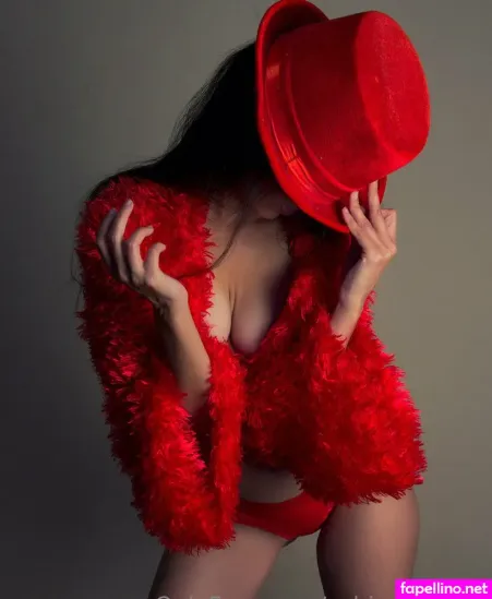 Sabinesaudek OnlyFans Thumbnail #HpCE7v9MkR