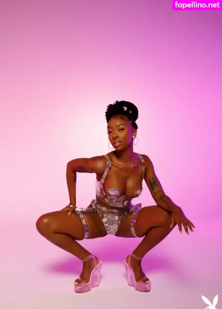 Sabrea Phenix OnlyFans Thumbnail #zBeAQqbq32