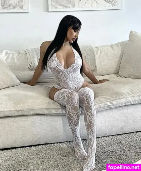 Sabrina Agarie OnlyFans Thumbnail #swfdEAOYoc