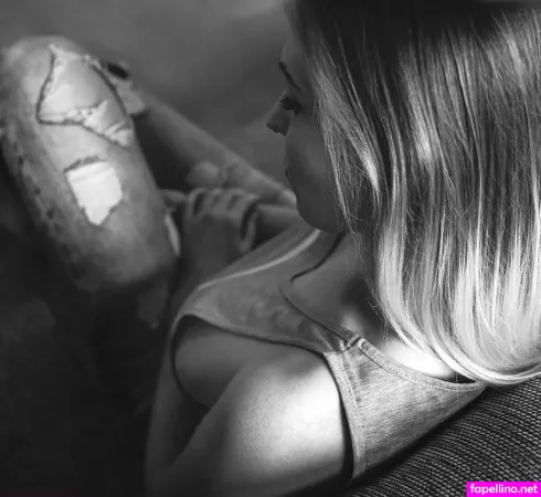 Sabrina Alf OnlyFans Thumbnail #yoiWVpR487