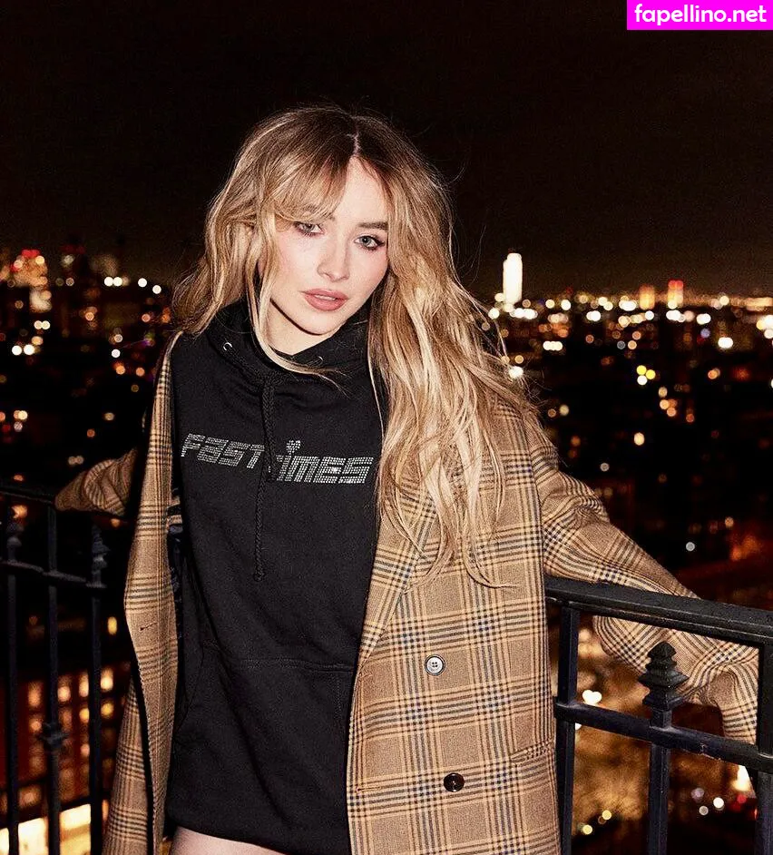 Sabrina Carpenter, sabrinacarpenter Nude Leaked OnlyFans Photo #pbxbS3Br3E