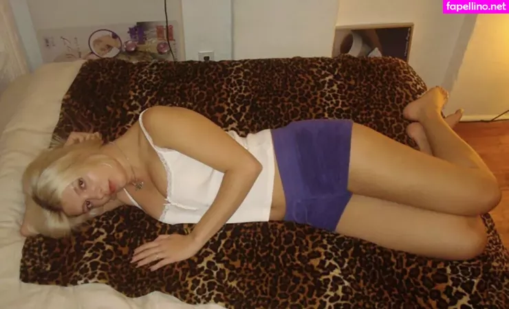 Sabrina Fuentes OnlyFans Thumbnail #rjztELXBhD