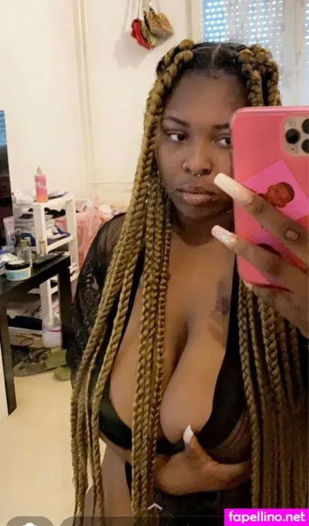 Sabrina Kayode OnlyFans Thumbnail #IzPHyiF2x1