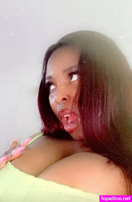 Sabrina Kayode OnlyFans Thumbnail #VWGAF25hMq