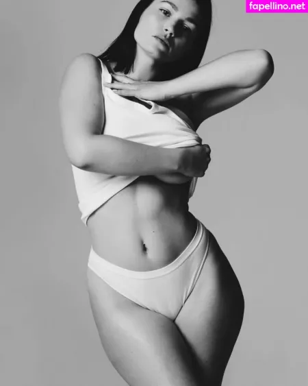 Sabrina Laporte OnlyFans Thumbnail #Sn6BuJHopf