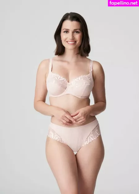 Sabrina Laporte OnlyFans Thumbnail #Wv26yamz0J