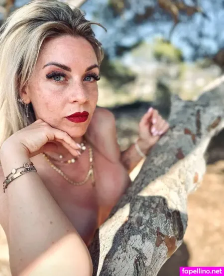 Sabrina Mina OnlyFans Thumbnail #TqIHx08v0u