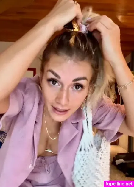 Sabrina Nickel OnlyFans Thumbnail #DWlU1T2vNj