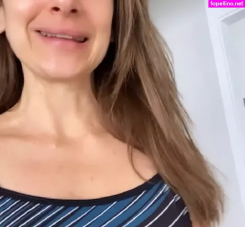 Sabrina Parlatore OnlyFans Thumbnail #Pl7Tx6cwii