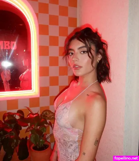 Sabrina Quesada OnlyFans Thumbnail #kLTutTMyFb