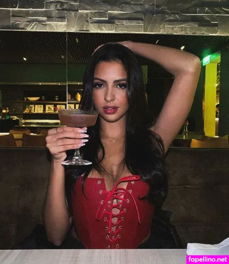 Sabrina Rigueira OnlyFans Thumbnail #UYEw4OzD4R