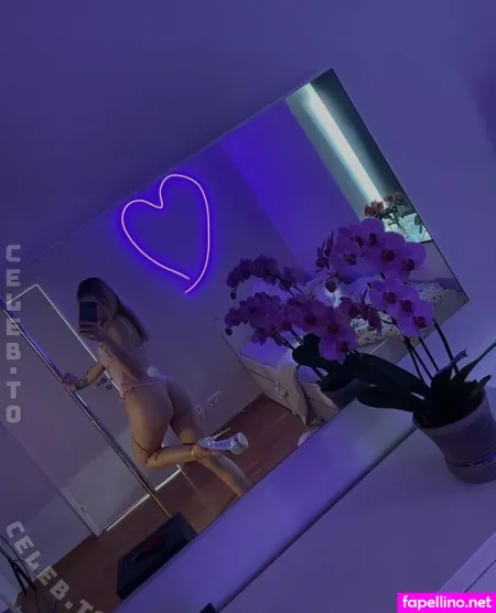 Sabrina Rose OnlyFans Thumbnail #Na2Hz0tUW2