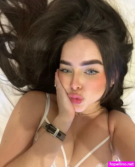 Sabrina Salvatierra 4 OnlyFans Thumbnail #KOqHuSQjfd