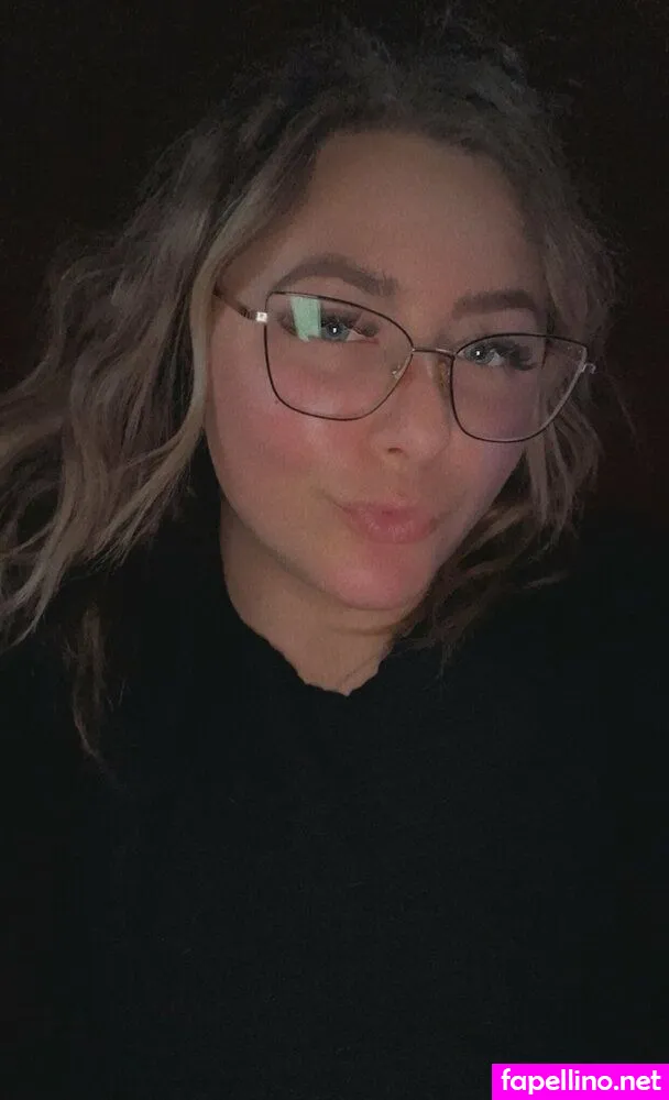 sabrinasiglersmallwood Nude Leaked OnlyFans Photo #IS3E2084aQ