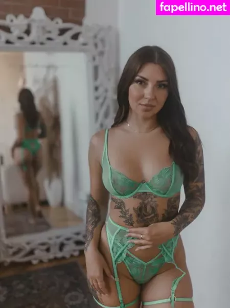 Sabrina Smith OnlyFans Thumbnail #70P3cgO6US