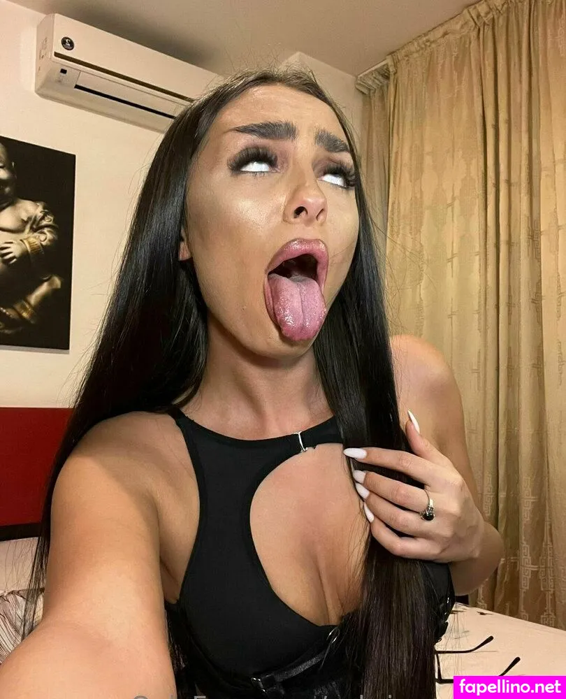 oliviabarnes_golfergirl, sabrina_wet_hole Nude Leaked OnlyFans Photo #STXA7xwxLL