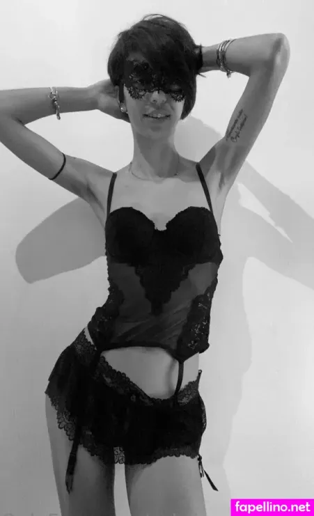 Sabrinaealecfree OnlyFans Thumbnail #6Ig366mVy7
