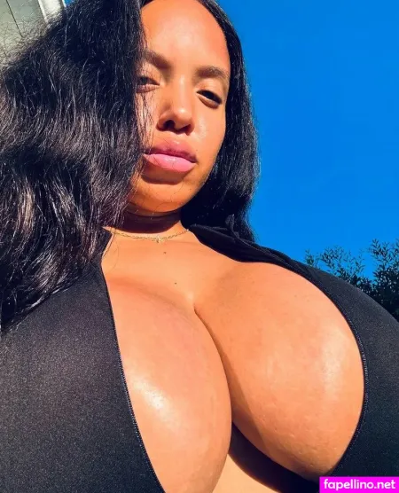 Sabrinafountaine OnlyFans Thumbnail #yZr7SvhYbp