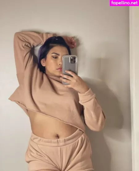 Sabrinahellfire OnlyFans Thumbnail #UbyZqBLKw8