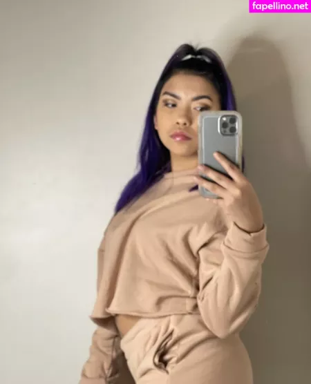 Sabrinahellfire OnlyFans Thumbnail #belnHM5s1R