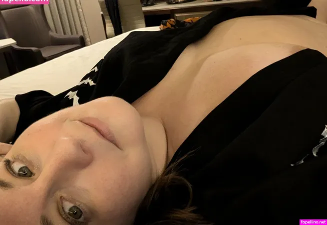 Sabrinainkwell OnlyFans Thumbnail #8tjQOvj2q6
