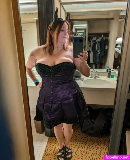 Sabrinainkwell OnlyFans Thumbnail #dTQLqrmicU