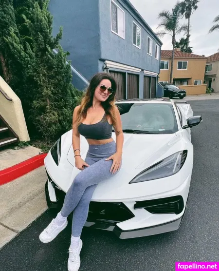 Sabrinaleamon Main Profile Photo