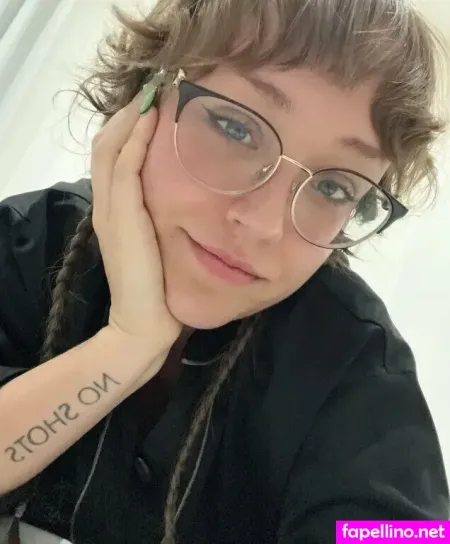 Sabrinanichole 1 OnlyFans Thumbnail #9HvQrcj46T