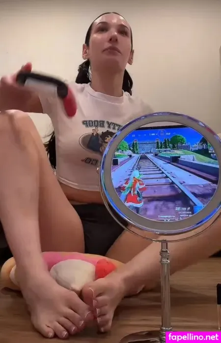 Sabrinasnoww OnlyFans Thumbnail #GNhRy4PgRt