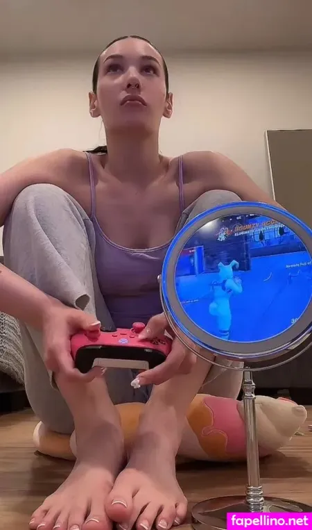 Sabrinasnoww OnlyFans Thumbnail #fMy66tujyB