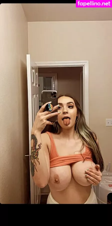 Sabrinathawitch OnlyFans Thumbnail #u46L1wrpEV