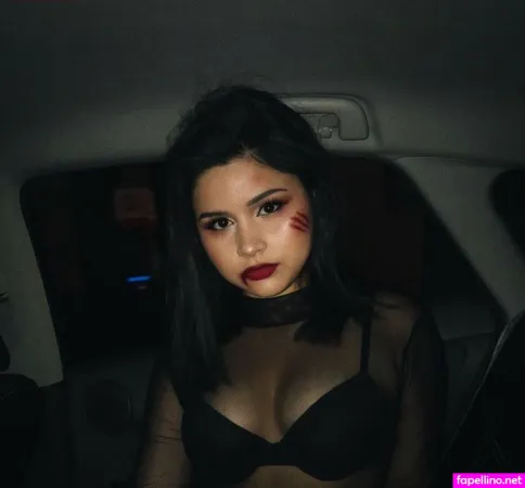 Sabrinathecurse Main Profile Photo