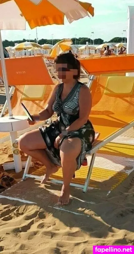 Sabrinawifehots OnlyFans Thumbnail #R04jyuX0DS