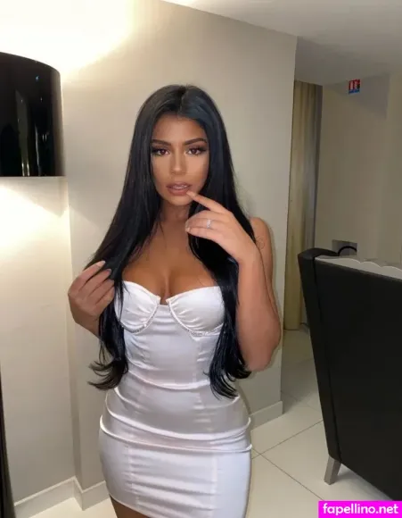 Sabrine Khan OnlyFans Thumbnail #0p2UG6z6gz