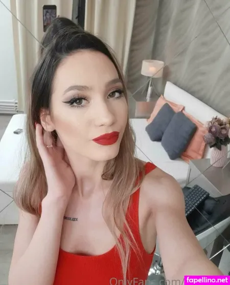 Sabryina OnlyFans Thumbnail #ddu21HI4g0