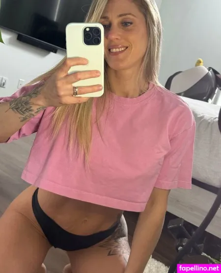 Sachaswings OnlyFans Thumbnail #WQsvD8coFF