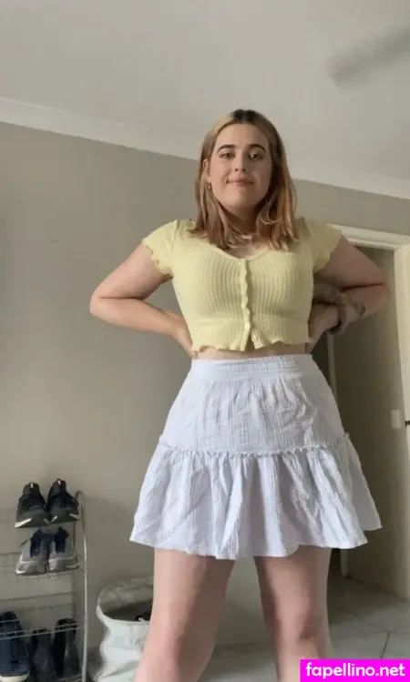 Sad Anchor OnlyFans Thumbnail #3UpSVeboCX