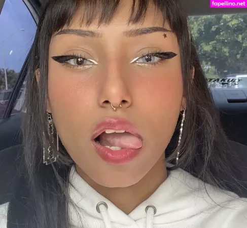 Sadgyaru OnlyFans Thumbnail #oOlQHbrH2b