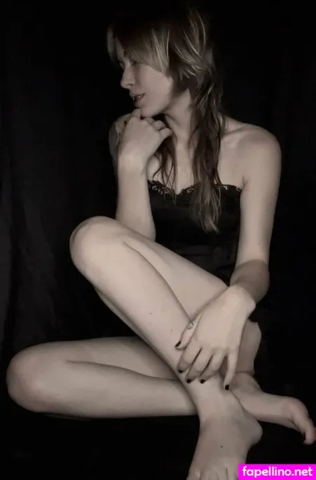 Sadhearts Main Profile Photo