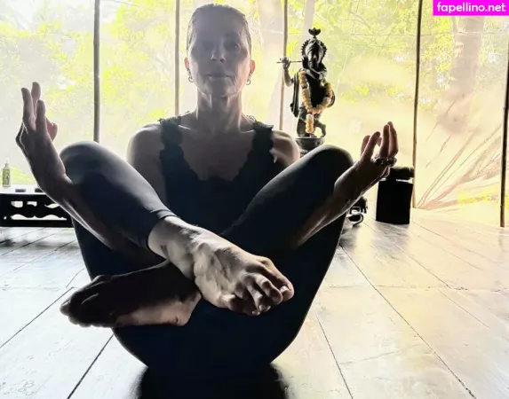 Sadie Frost OnlyFans Thumbnail #gVN2AUbDVT