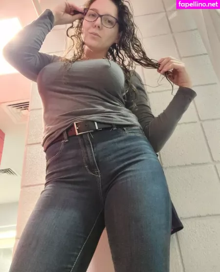 Sadie Holmes OnlyFans Thumbnail #IqGbBrWBQO