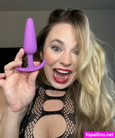 Sadie Sahm Main Profile Photo