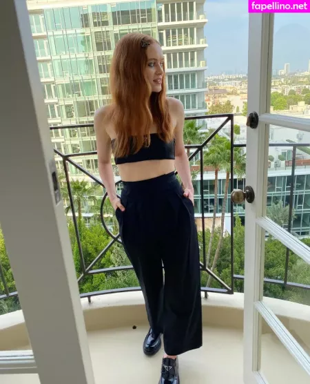 Sadie Sink OnlyFans Thumbnail #qsRzxC6Ej8