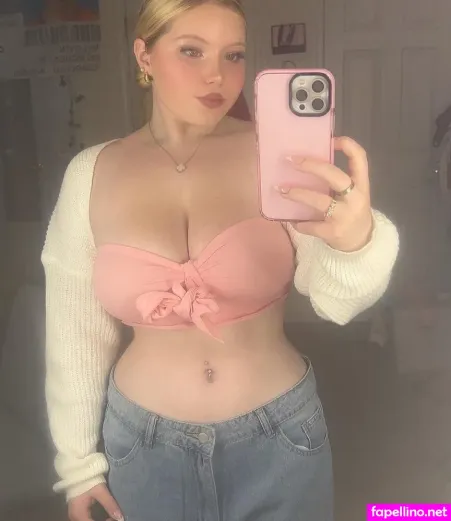Sadie Stone Main Profile Photo