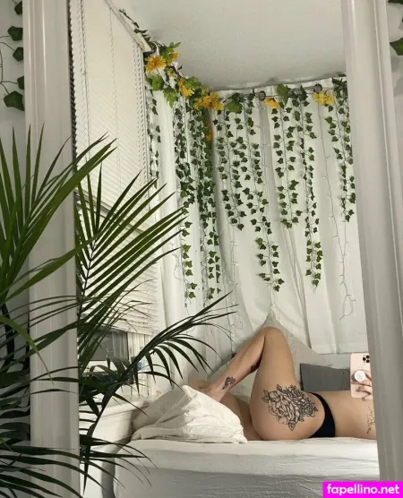 Sadiefreeman OnlyFans Thumbnail #Vf8ztnLBPA