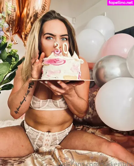 Sadiegibbs OnlyFans Thumbnail #ct8XI8Z9RF