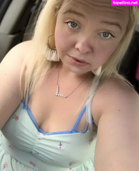 Sadiegoldfree OnlyFans Thumbnail #Bg0kPe6of2