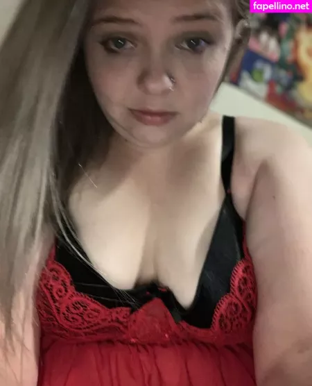 Sadiegoldfree OnlyFans Thumbnail #IhJA3lx5Kr