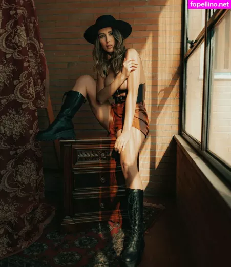 Sadiegrayheart OnlyFans Thumbnail #KyAjxCMK23